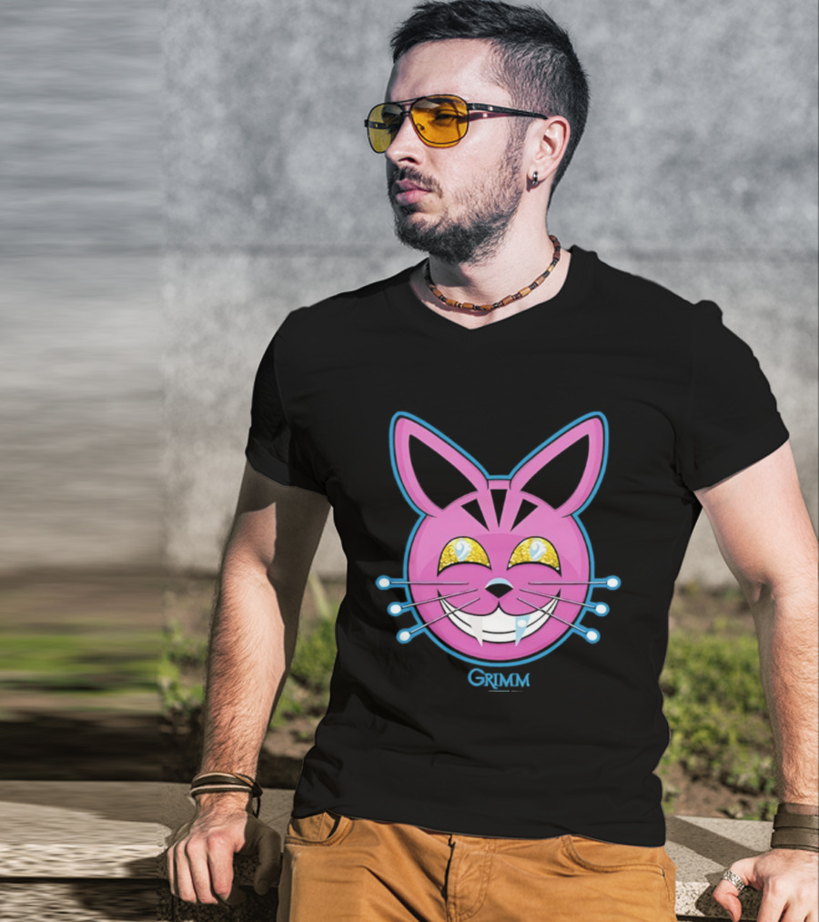 Grimm Retchid Kat Pink Cartoon Face With Yellow Eyes And Blue Whiskers T-Shirt
