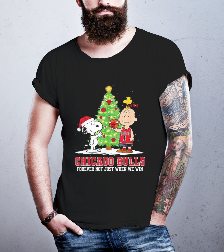 Peanuts Snoopy Christmas Chicago Bulls Forever Fan Loyalty Celebration T-Shirt