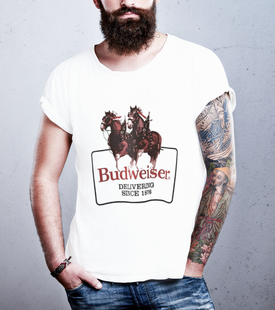 Budweiser Clydesdale Horses Delivering Since 1876 T-Shirt
