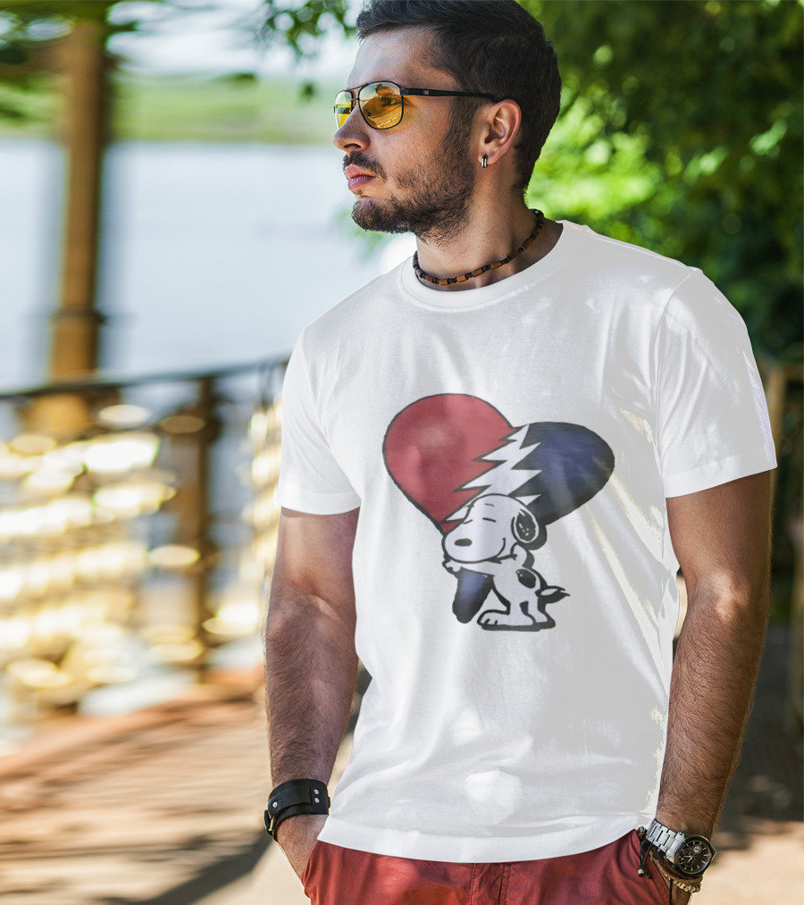 Snoopy Hug Heart Grateful Dead Lightning Bolt T-Shirt
