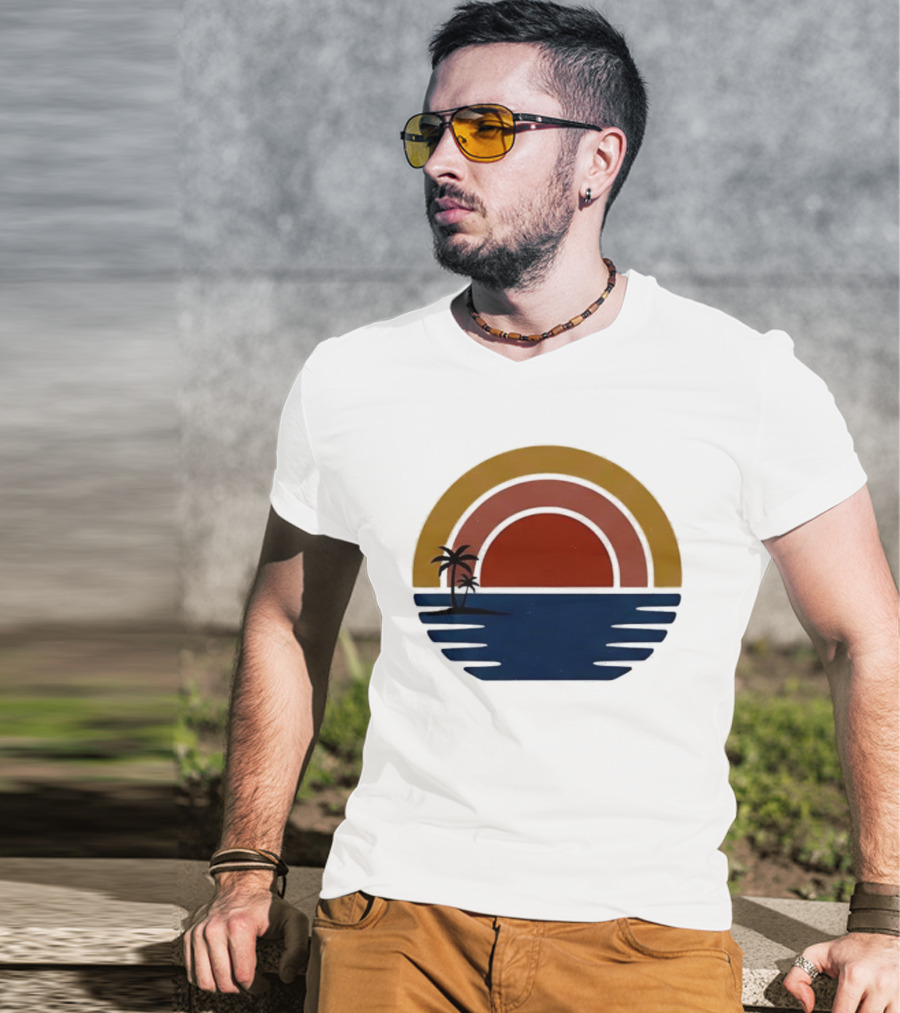 Retro Minimalist Sunset With Palm Trees And Ocean Waves T-Shirt