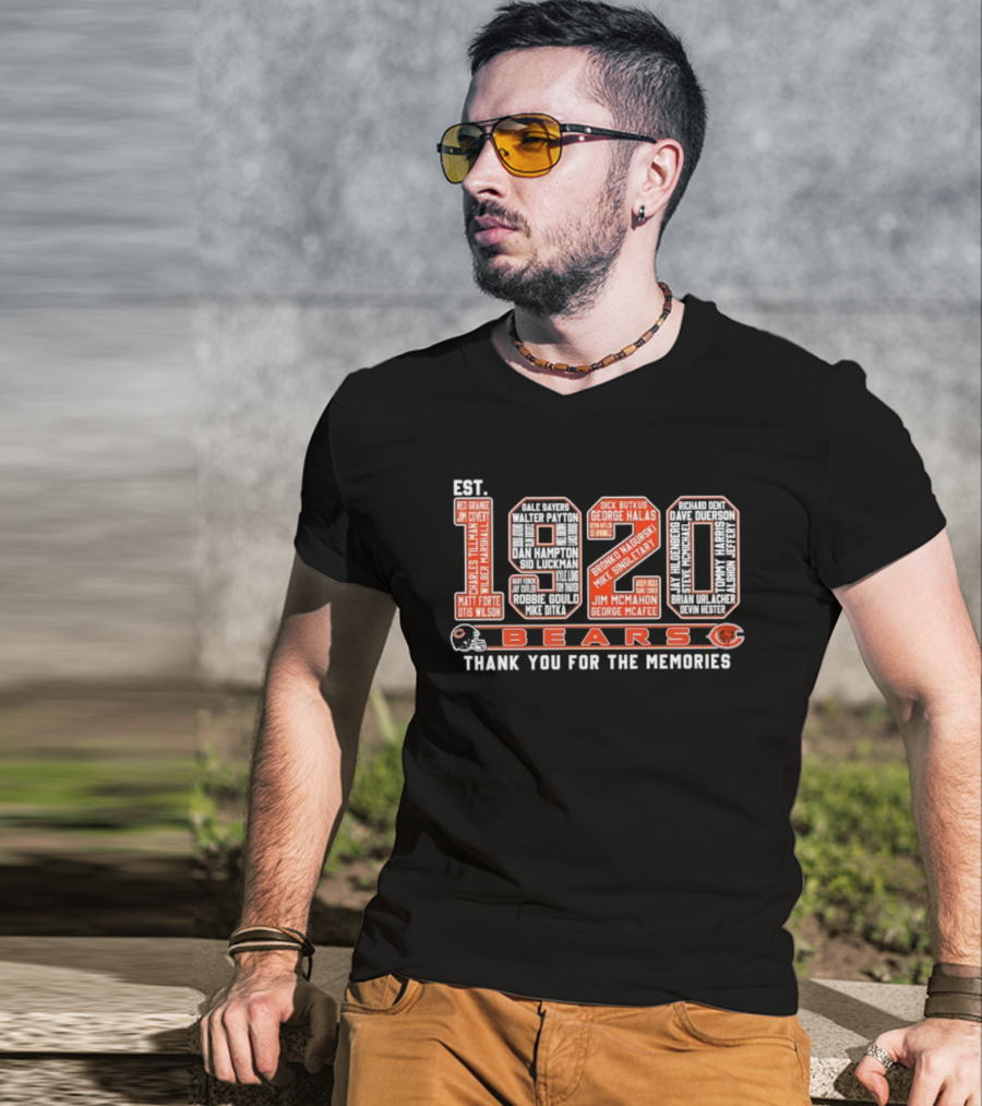 Chicago Bears Est 1920 Thank You For The Memories NFL Team Players And Coaches List T-Shirt