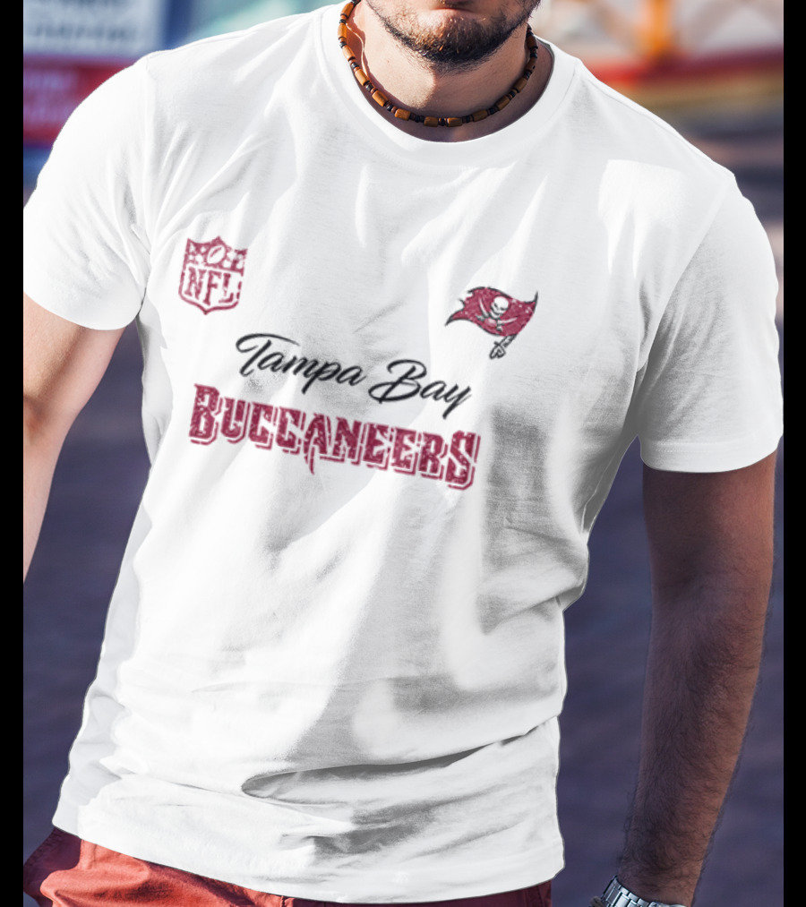 Tampa Bay Buccaneers NFL High Heel I Am Who I Am Your Approval Isn't Needed T-Shirt