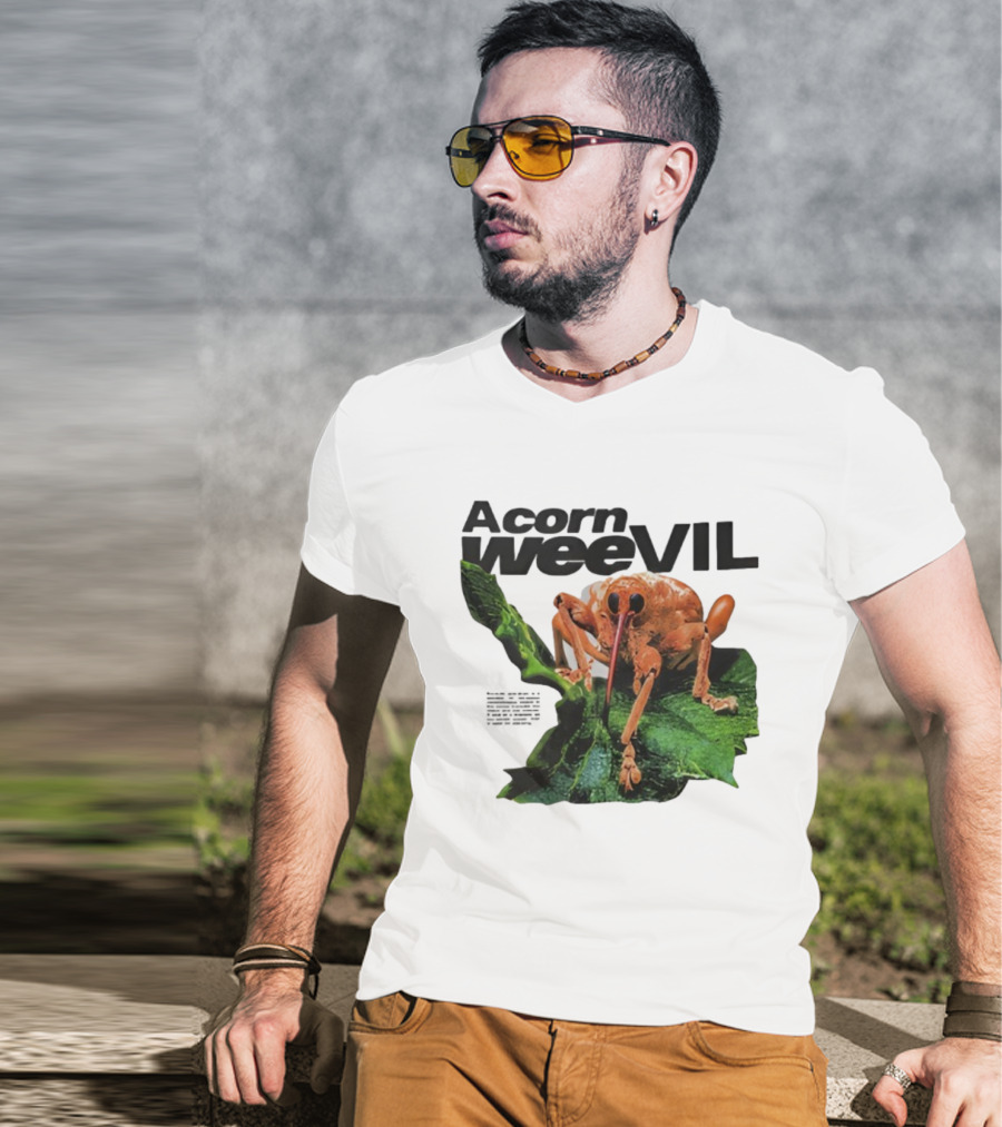 Acorn Weevil On Leaf Close-Up Stare T-Shirt