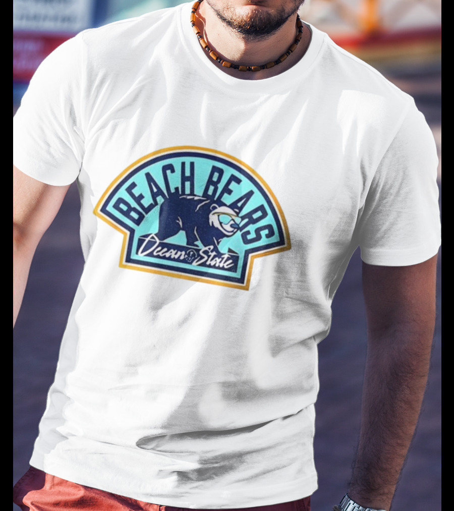 Beach Bears Ocean State Cool Polar Bear Retro Vibes T-Shirt