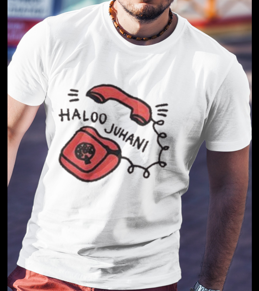 Haloo Juhani Retro Red Telephone Art T-Shirt
