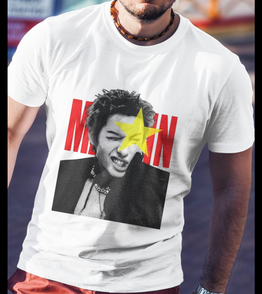 Martin Cortis Vintage Kpop Star 90s Style Iconic Yellow Star T-Shirt