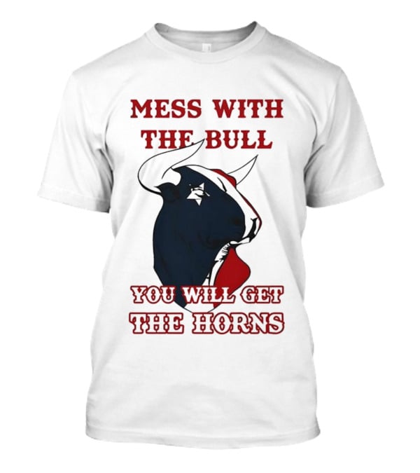 Mess With The Bull You Will Get The Horns Cowboy Hat Star Eye Red Outline T-Shirt