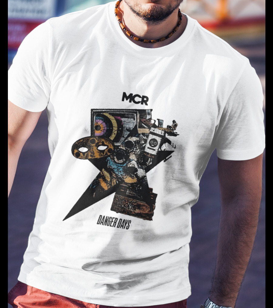 MCR Danger Days Collage Target Robot Gaming Controller T-Shirt