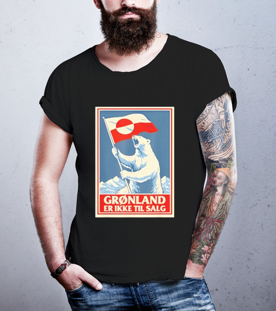 Grønland Er Ikke Til Salg Polar Bear Holding Greenland Flag T-Shirt