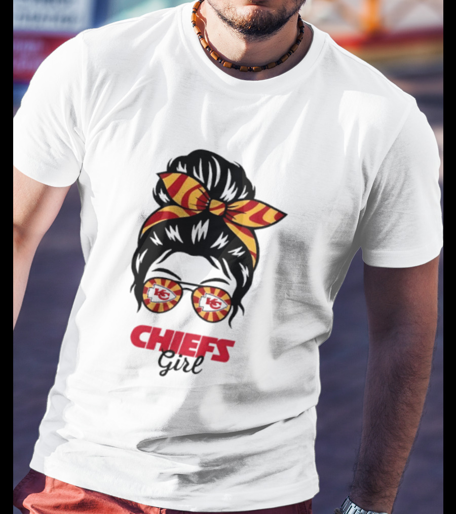Kansas City Chiefs Girl Messy Bun With Striped Bow And Glasses T-Shirt