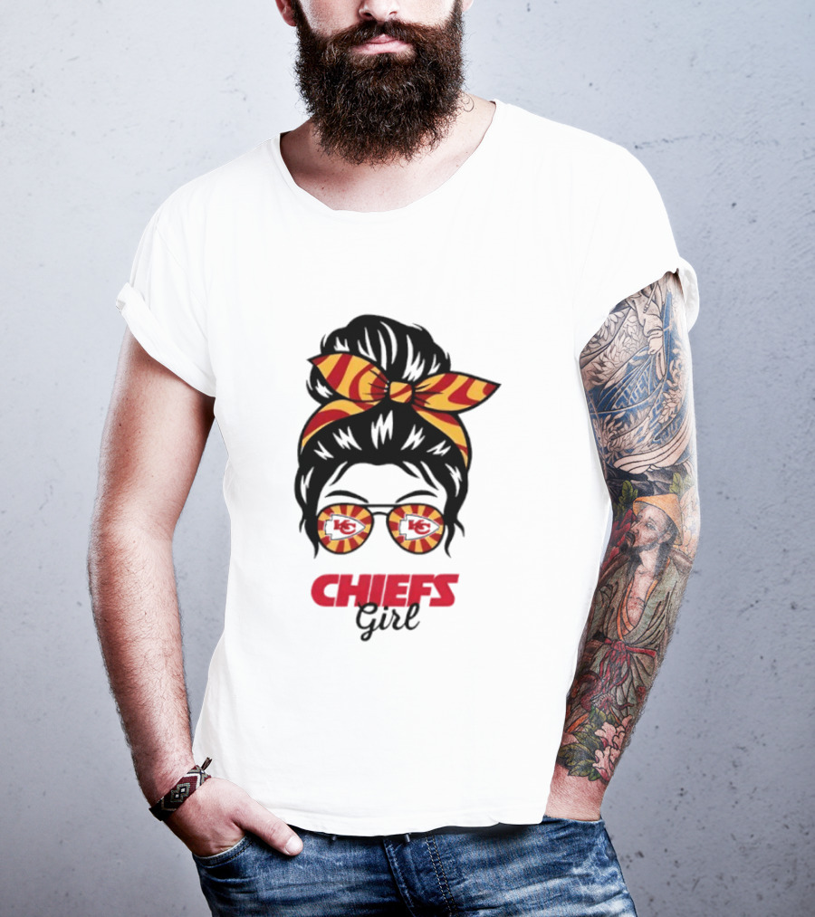 Kansas City Chiefs Girl Messy Bun With Striped Bow And Glasses T-Shirt