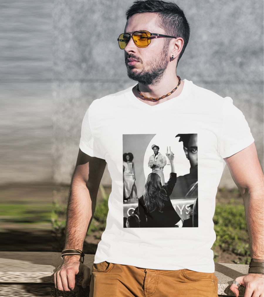 Taylor Celebrates Kendrick Lamar Grammy Win T-Shirt