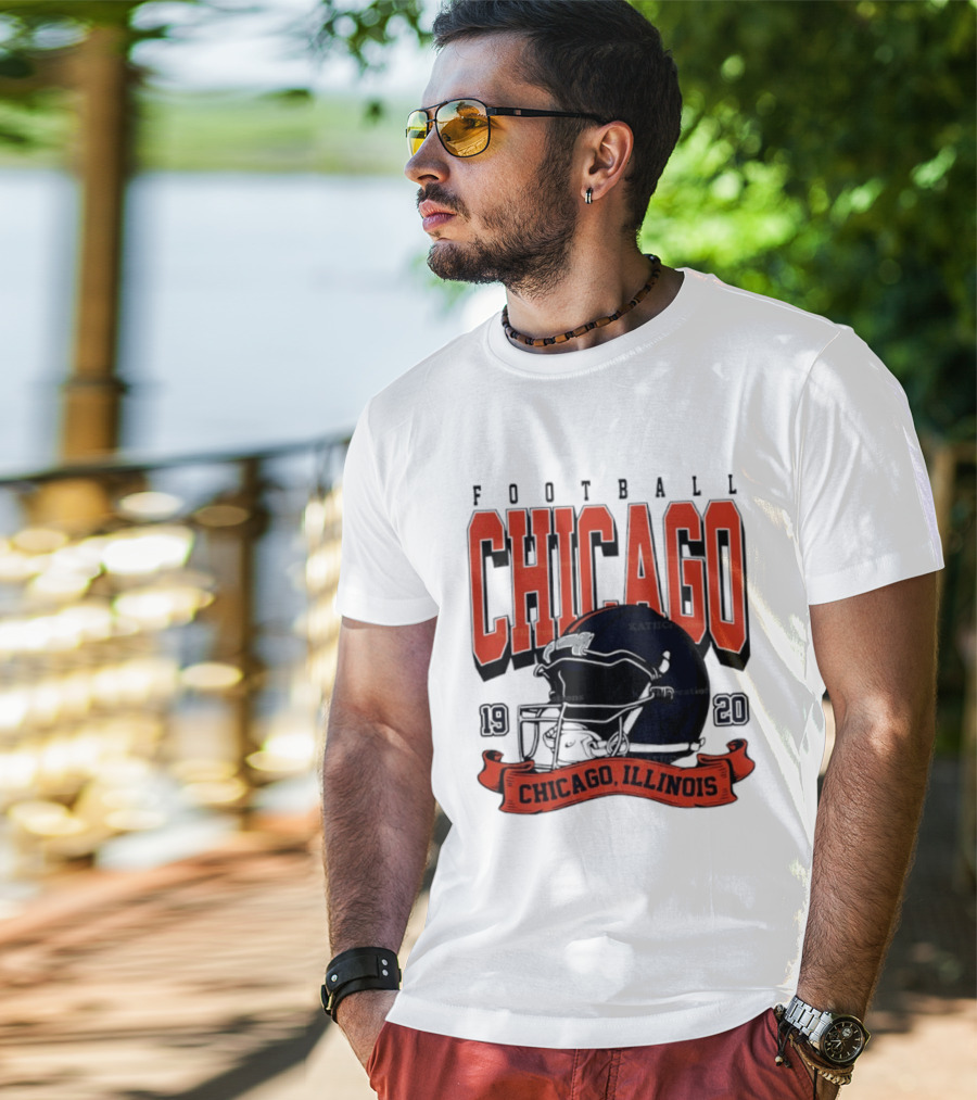 Chicago Football Helmet 1920 Illinois Sports Team T-Shirt