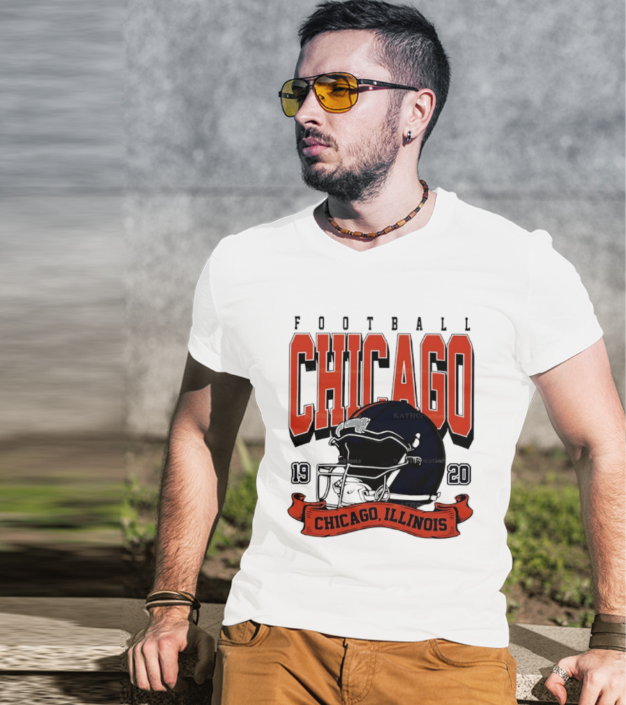 Chicago Football Helmet 1920 Illinois Sports Team T-Shirt