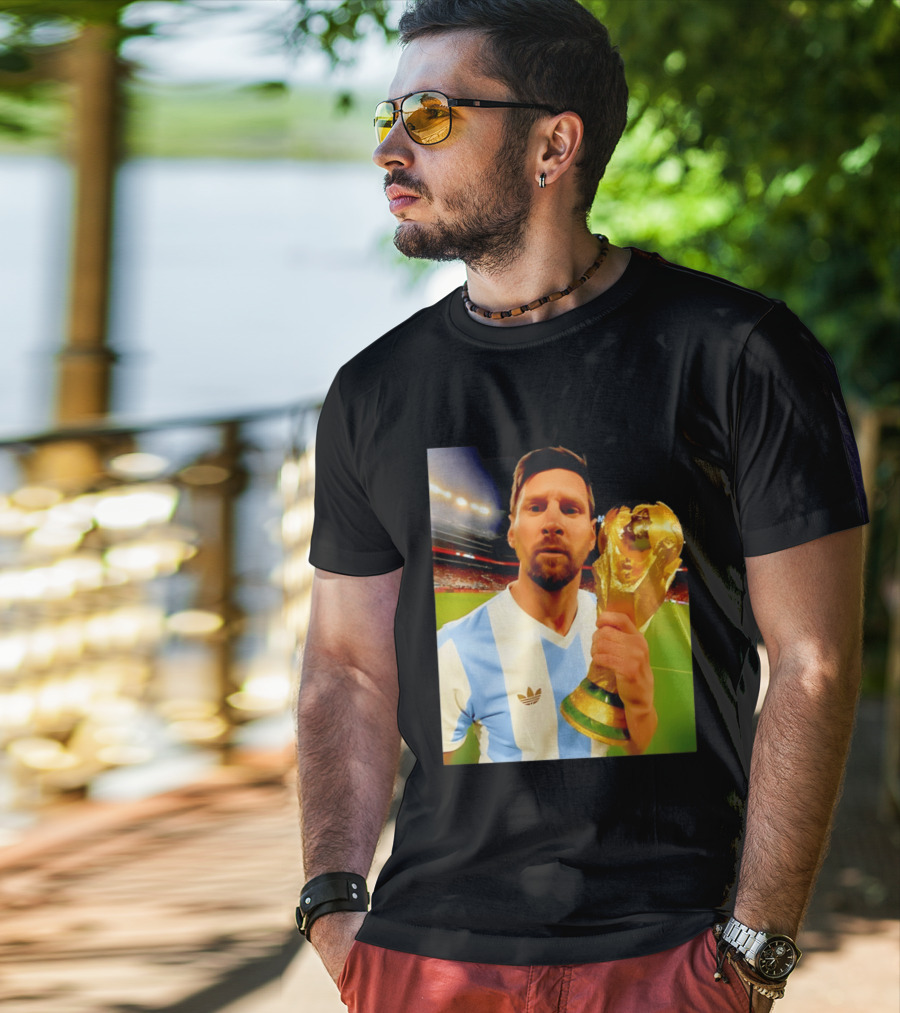 Argentina World Cup Messi Trophy Victory T-Shirt