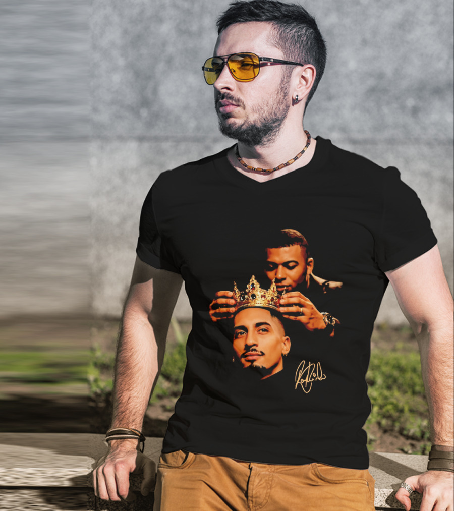 Raphinha And Kylian Mbappé Crown Moment 2026 T-Shirt