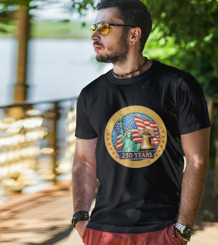 United States Of America 250 Years 1776 2026 Liberty Bell And Statue Of Liberty Celebration T-Shirt