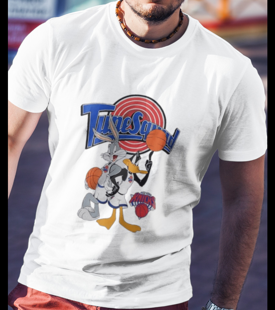 TuneSquad Bugs Bunny Daffy Duck New York Knicks Basketball Sports T-Shirt