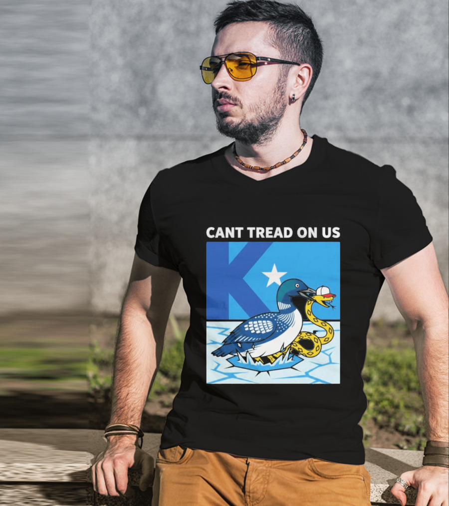 Can't Tread On Us Minnesota Loon Snake Ice Hockey Hat Star T-Shirt