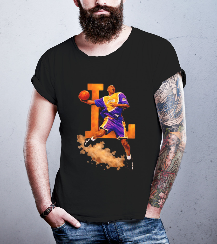 Kobe Bryant Los Angeles Lakers Iconic Slam Dunk Action T-Shirt