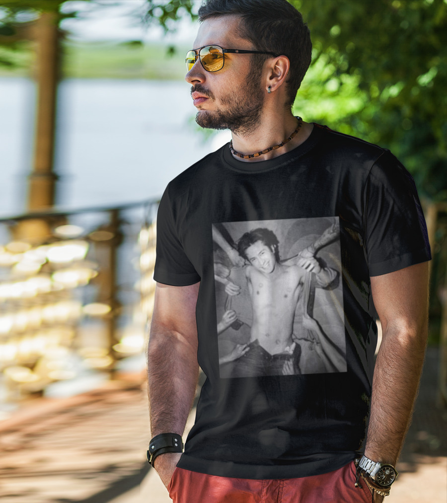 Heated Rivalry Hudson Williams Photoshoot T-Shirt