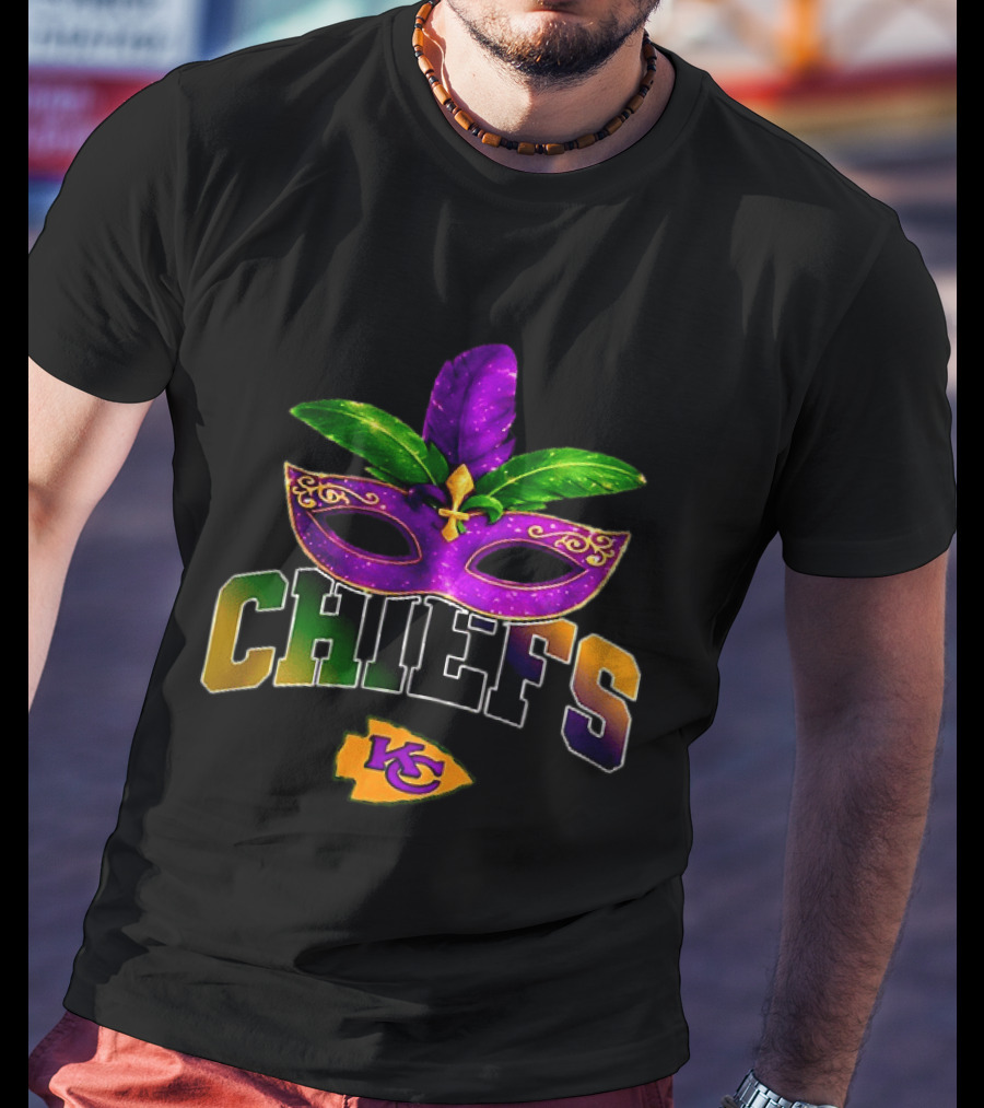Kansas City Chiefs Mardi Gras Mask Fleur De Lis T-Shirt