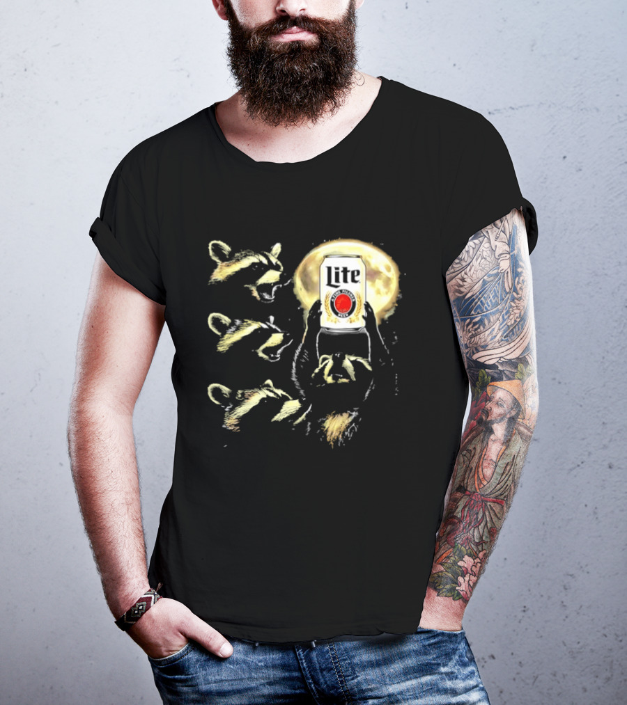 Four Raccoons Howling At Moon With Miller Lite Can T-Shirt