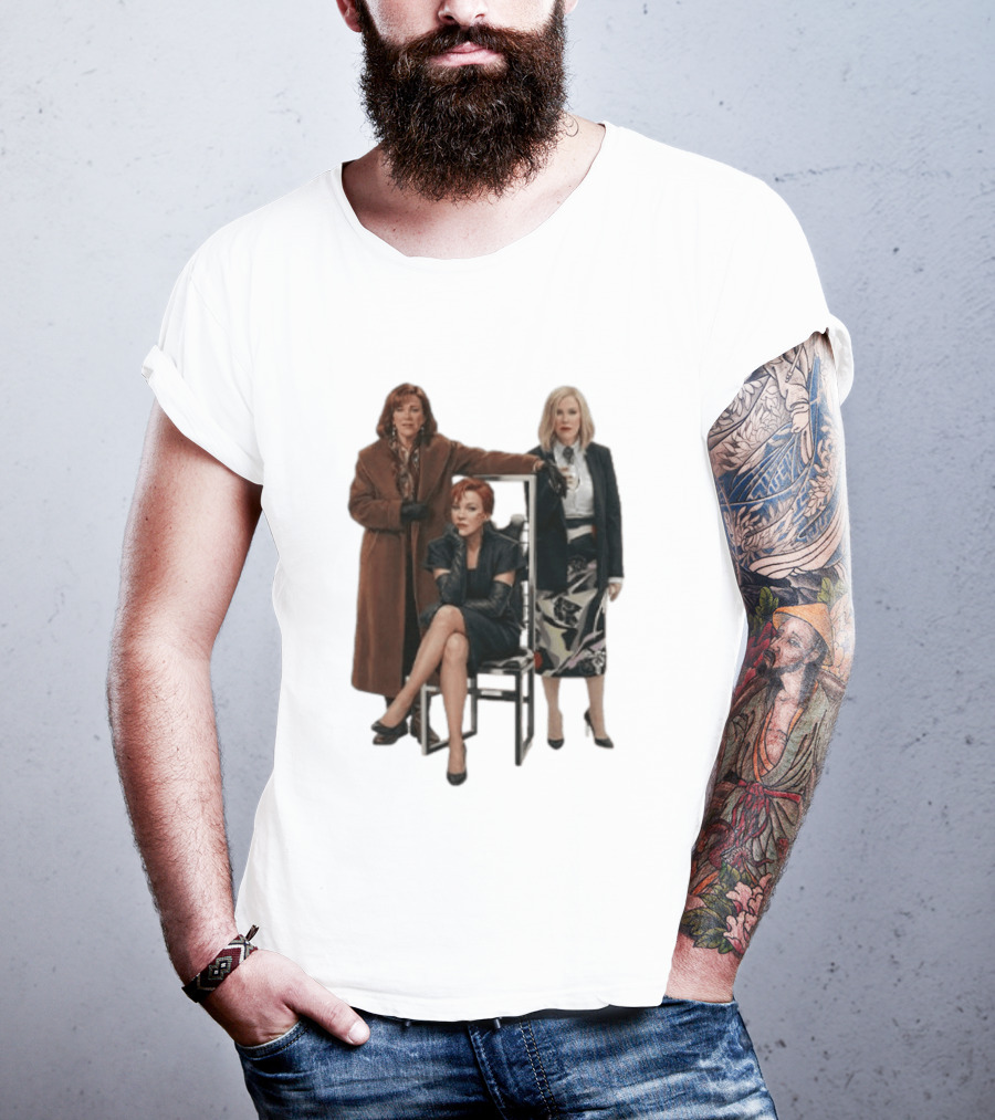 Catherine O'Hara Moira Schitt's Creek Iconic Fashion Ensemble T-Shirt