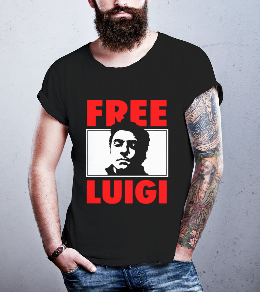 Free Luigi Mangione Shot Face Red T-Shirt