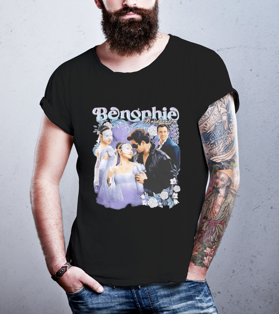 Benophie Bridgerton Romance Masquerade Fantasy Roses T-Shirt