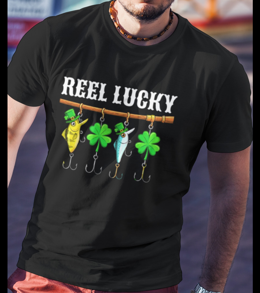 Reel Lucky St Patrick's Day Fishing Shamrock Hooks T-Shirt