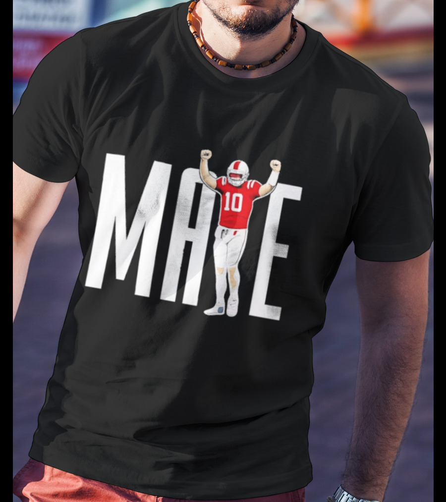 MAYE 10 New England Football Legend In The Making T-Shirt