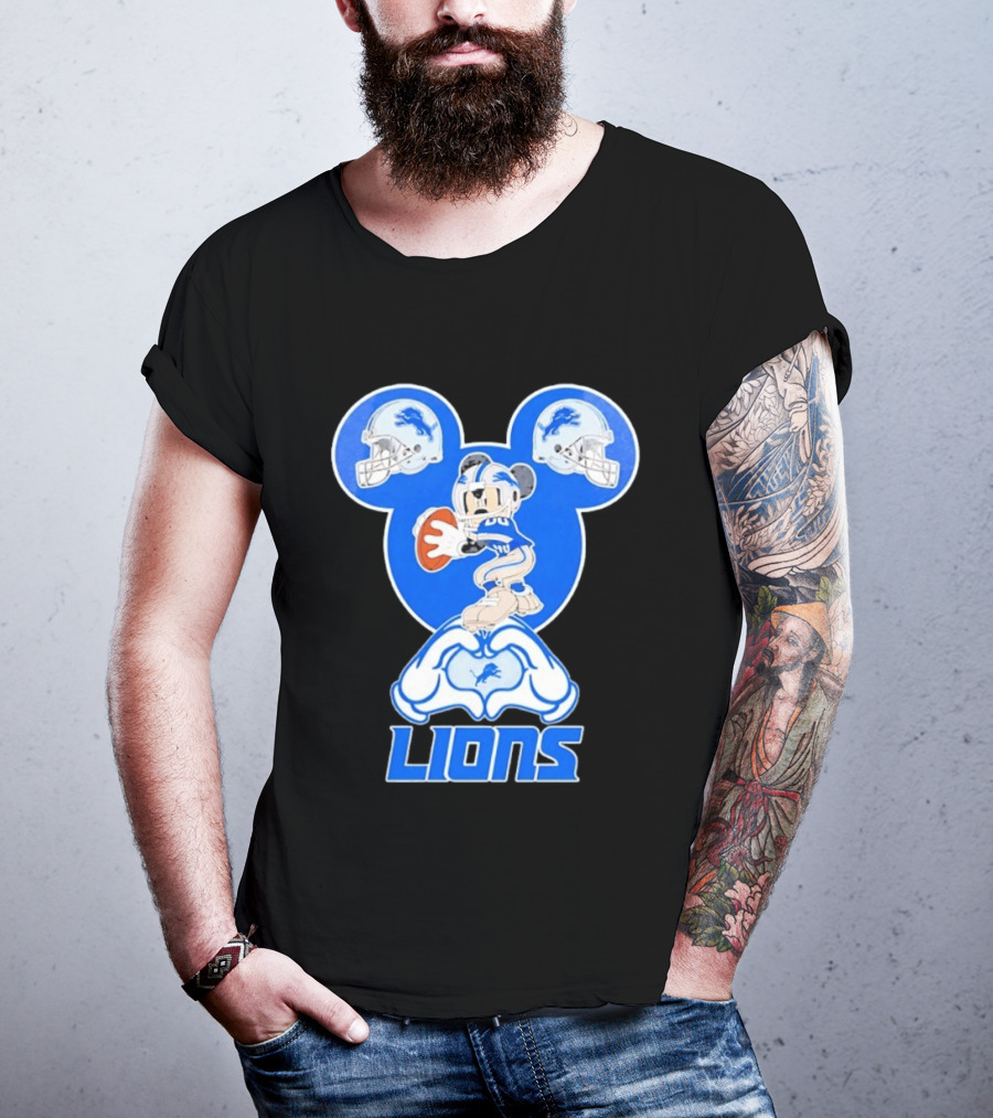 Detroit Lions Mickey Mouse Football Heart Helmets T-Shirt
