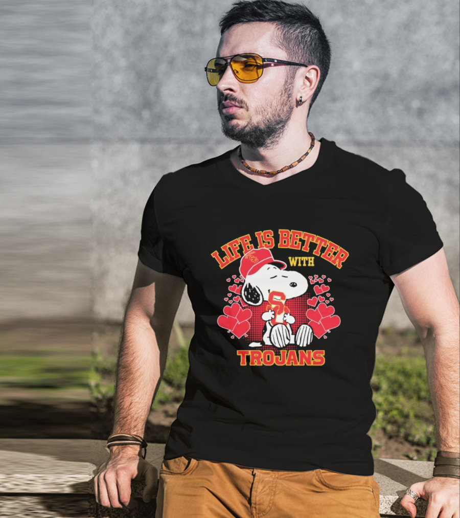 USC Trojans Snoopy Love Life Is Better With Trojans T-Shirt