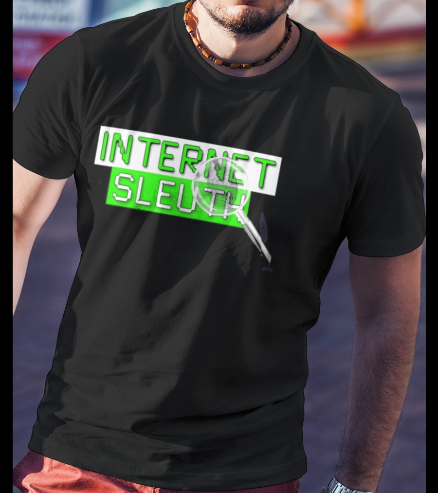 Internet Sleuth Magnifying Glass Green T-Shirt