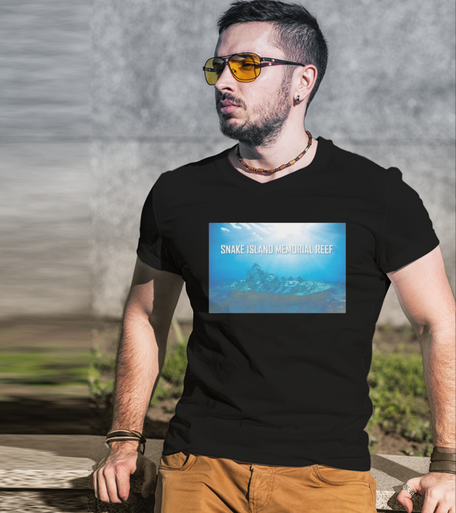 Snake Island Memorial Reef Submerged Ship Ocean Scene T-Shirt