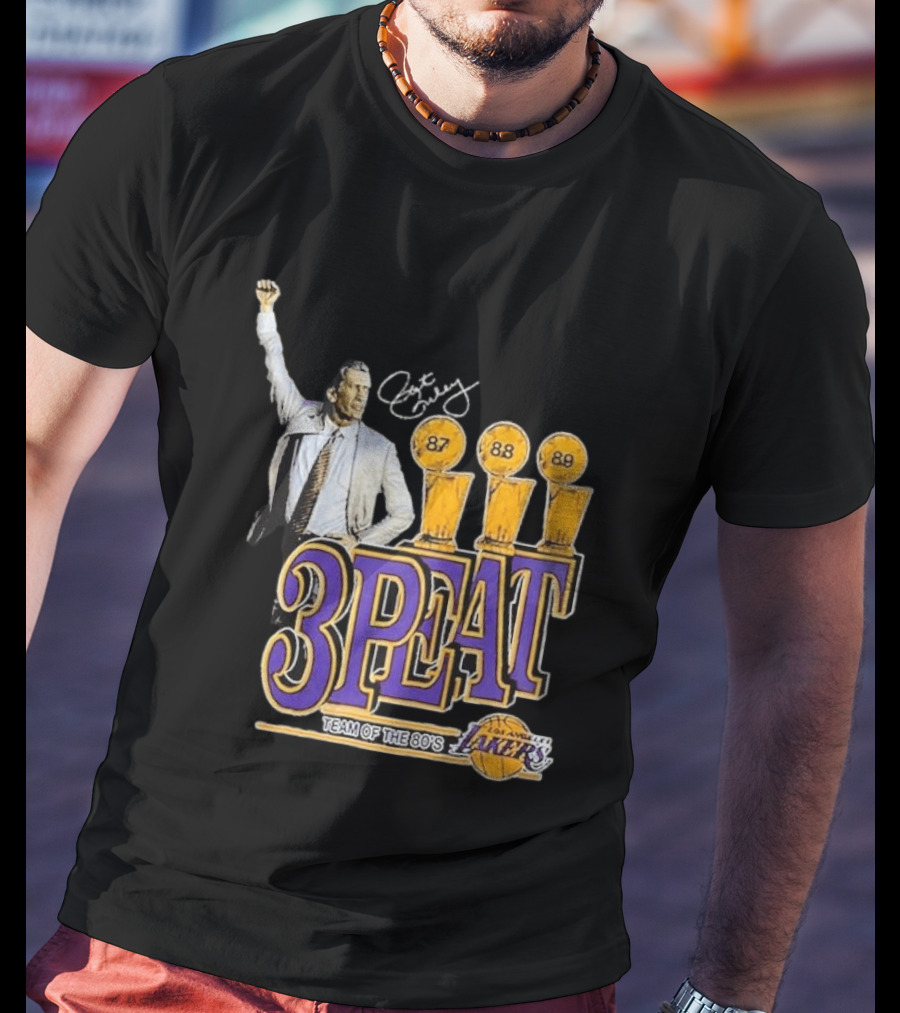 Los Angeles Lakers 3PEAT Team Of The 80's 87 88 89 Pat Riley T-Shirt
