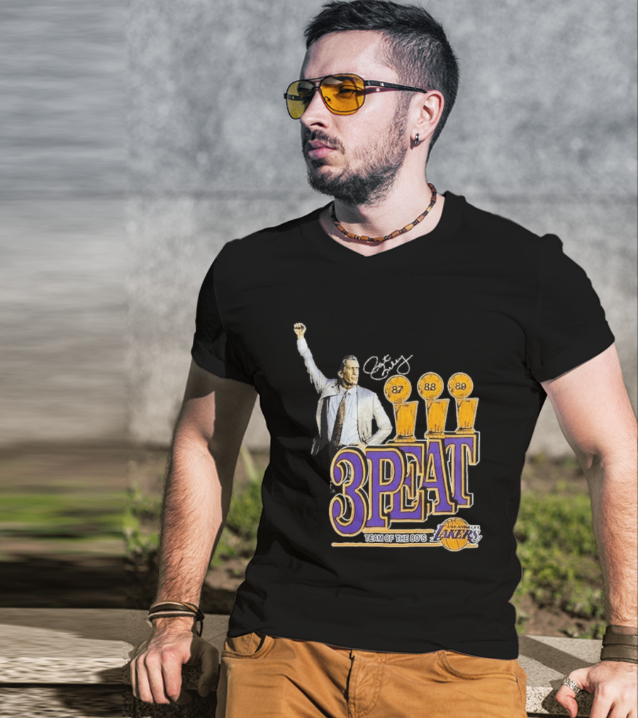 Los Angeles Lakers 3PEAT Team Of The 80's 87 88 89 Pat Riley T-Shirt