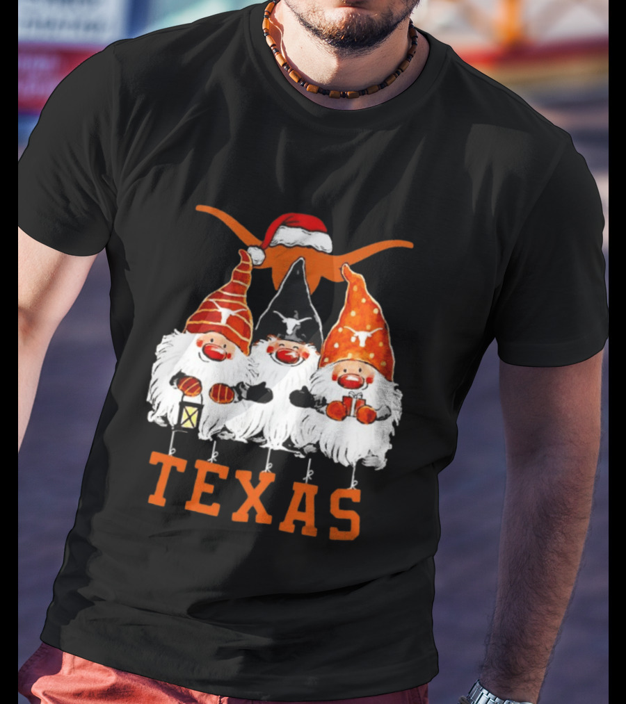 Texas Longhorns Christmas Gnomes Festive Decor T-Shirt