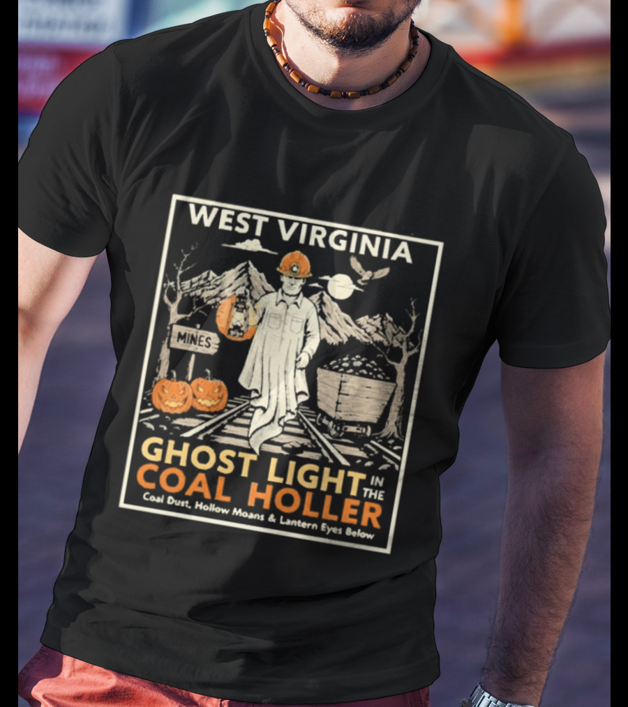 West Virginia Ghost Light In The Coal Holler Halloween Lantern Pumpkins Mountains T-Shirt