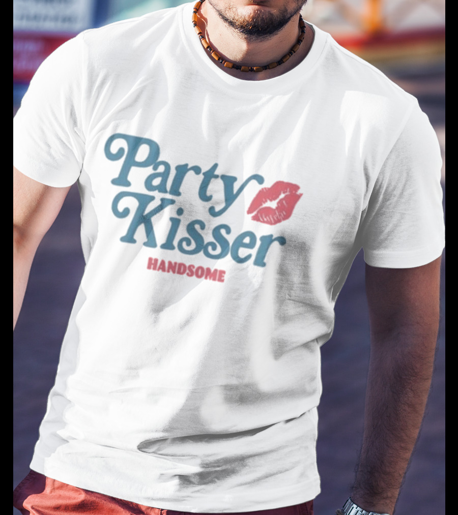 Handsome Party Kisser Lip Print T-Shirt