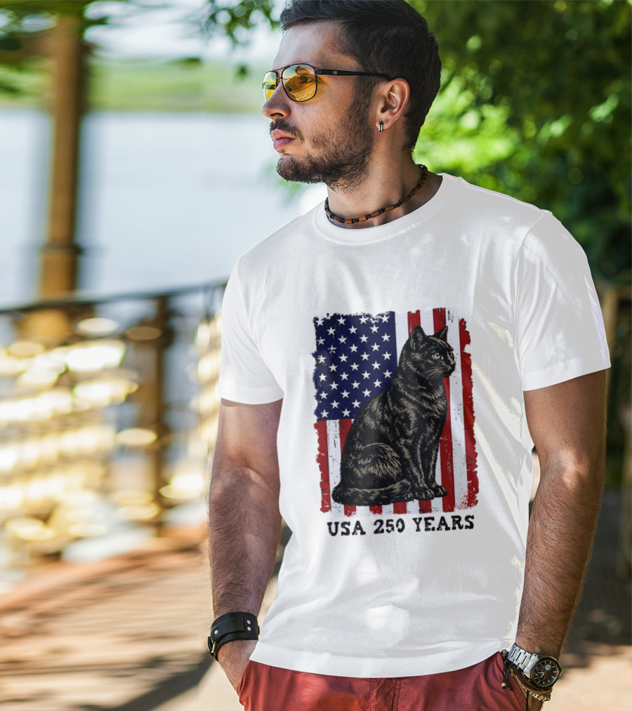 USA 250 Years Liberty Cat American Flag T-Shirt