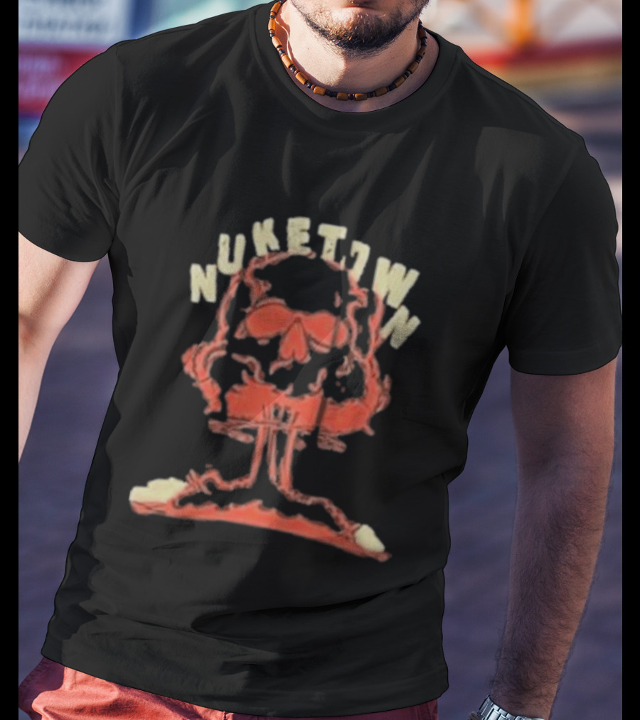 Call Of Duty Nuketown Skull Explosion Cloud T-Shirt