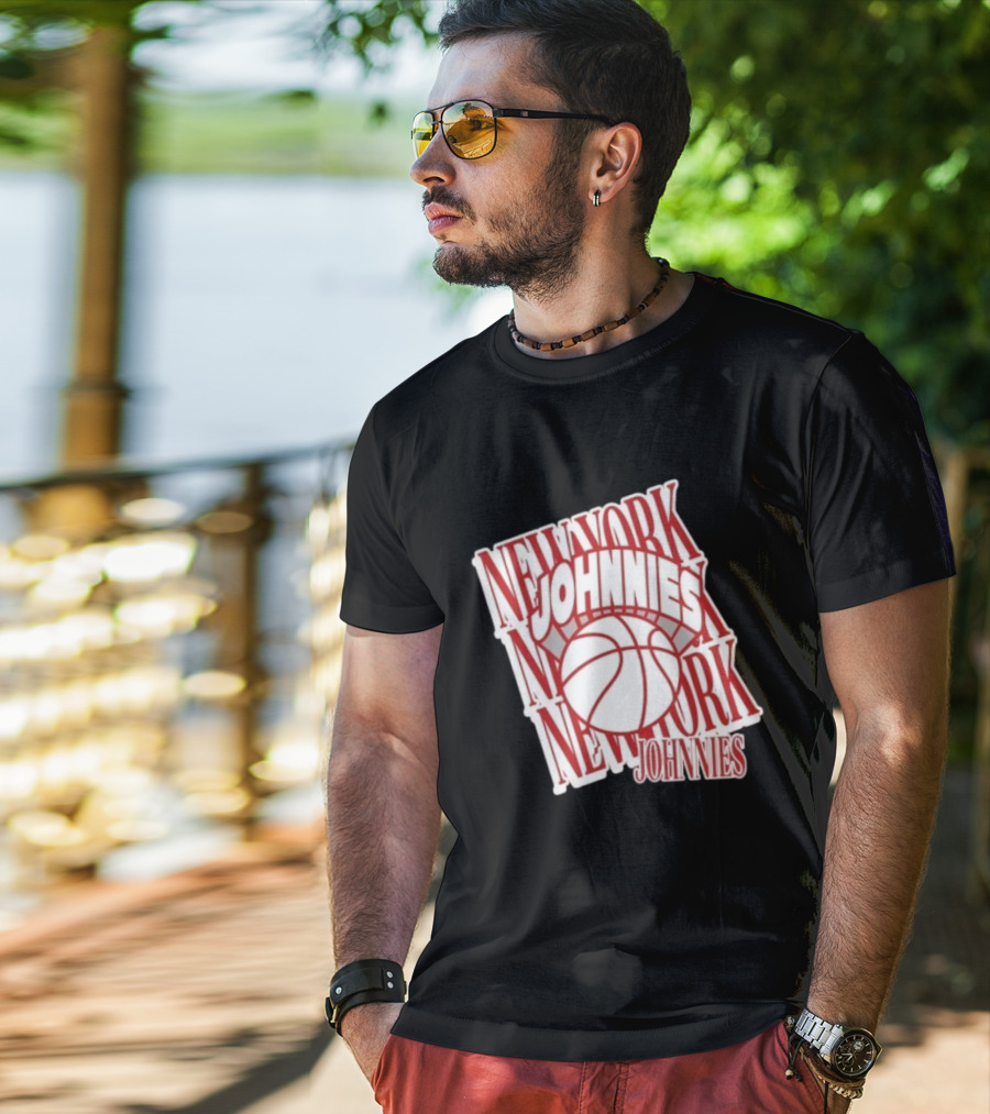 New York Johnnies Basketball Team T-Shirt