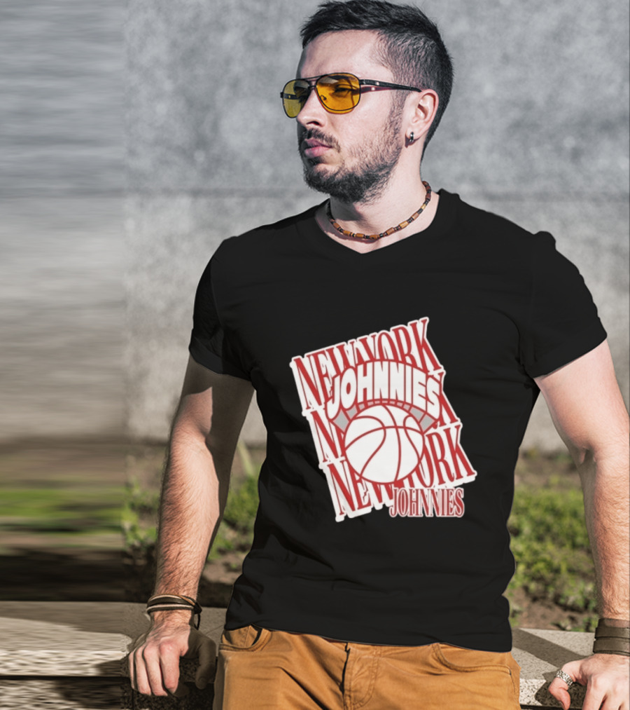 New York Johnnies Basketball Team T-Shirt
