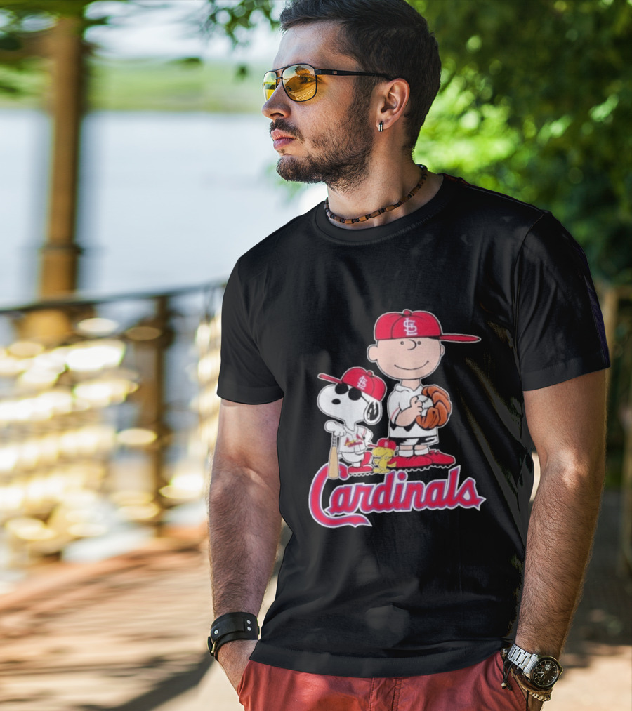 St. Louis Cardinals Peanuts Snoopy Charlie Brown Woodstock Baseball T-Shirt