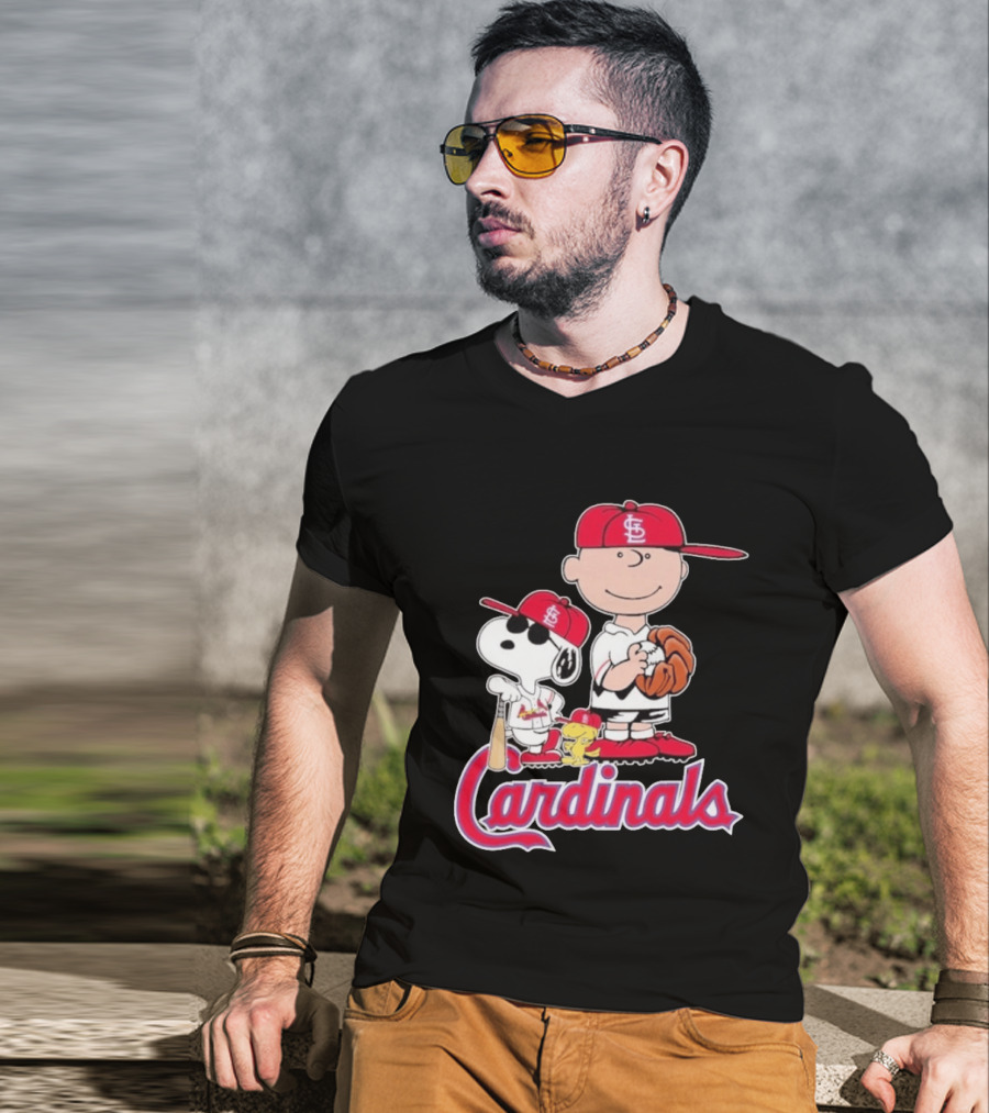 St. Louis Cardinals Peanuts Snoopy Charlie Brown Woodstock Baseball T-Shirt