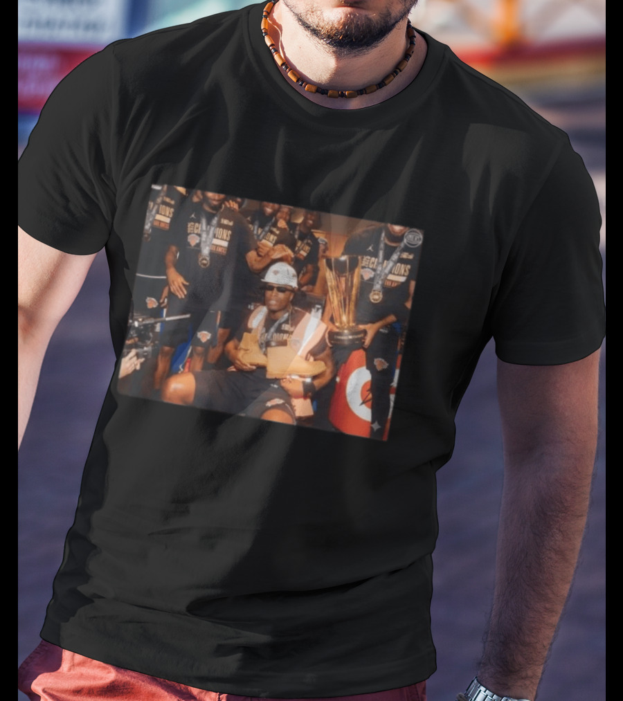 New York Knicks NBA Champions Celebration Locker Room Trophy T-Shirt