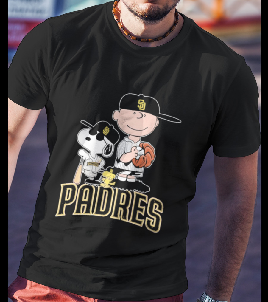 Padres Snoopy Charlie Brown Woodstock Baseball Peanuts T-Shirt